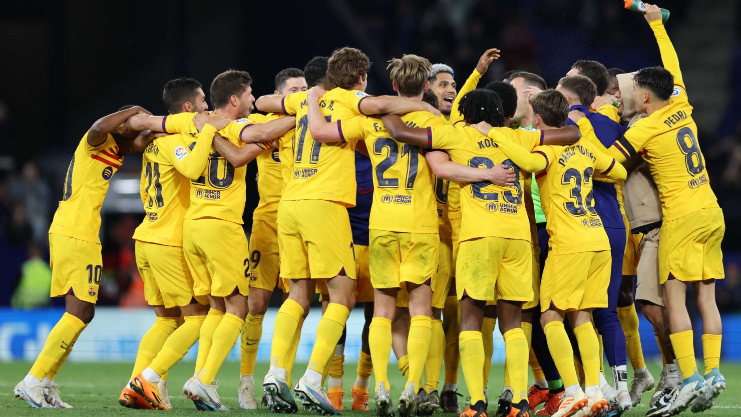 政策实施效 政策实施效